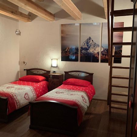 La Maison De Deni Aymavilles Dış mekan fotoğraf